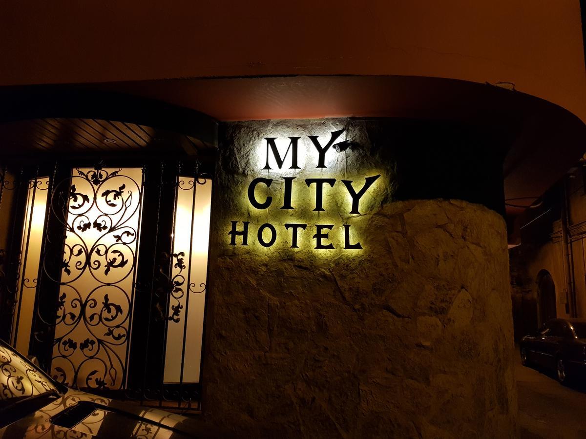 My Cityhotel Tbiliszi Kültér fotó